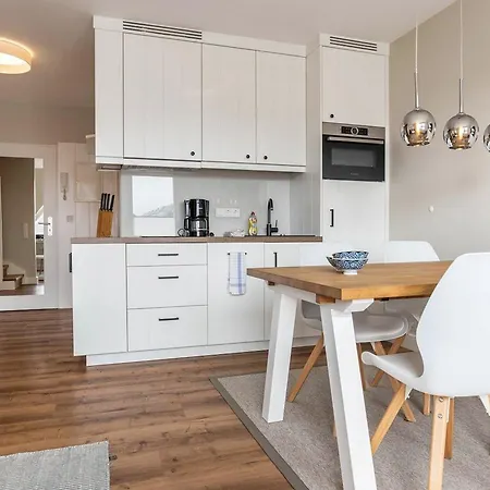 Daire Hochwertig Moeblierte 2-zimmer-wohnung Mit Balkon Westerland