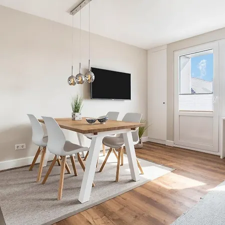 Hochwertig Moeblierte 2-zimmer-wohnung Mit Balkon * Westerland