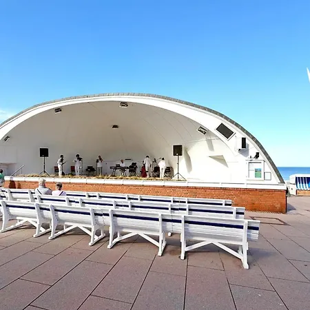 Hochwertig Moeblierte 2-zimmer-wohnung Mit Balkon * Westerland